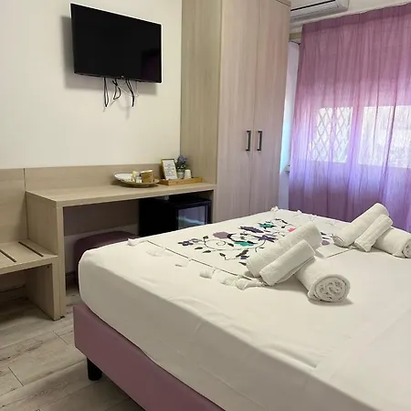 Πανσιόν Dianir 2 4*