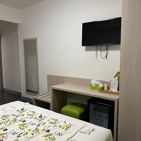 Dianir 2 Πανσιόν Ρώμη